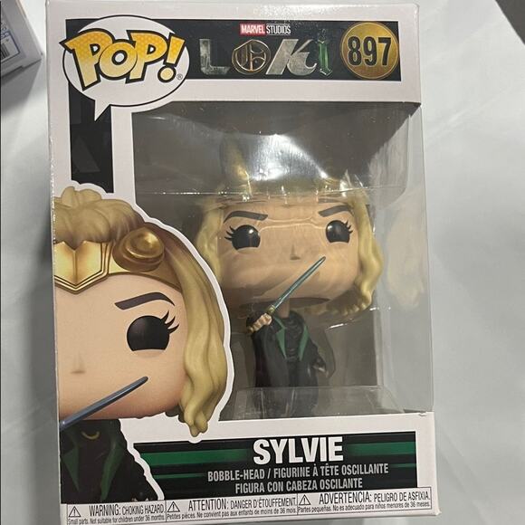 Funko Pop! Marvel: Loki - Sylvie Vinyl Bobblehead #897 - Picture 2 of 7